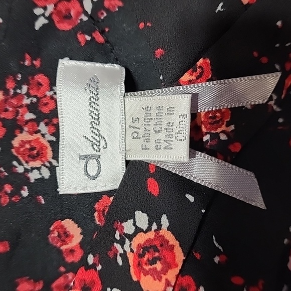 Dynamite Floral Top - Picture 7 of 9